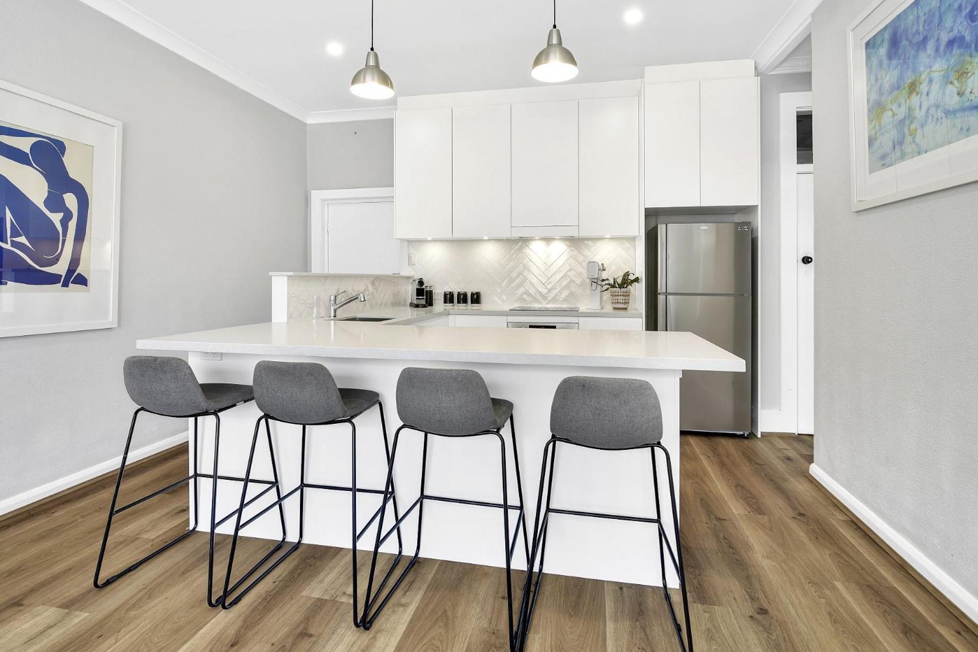 Stylish, Sunny & Spacious 2 Bedroom Apartment, Mosman Sydney Eksteriør bilde
